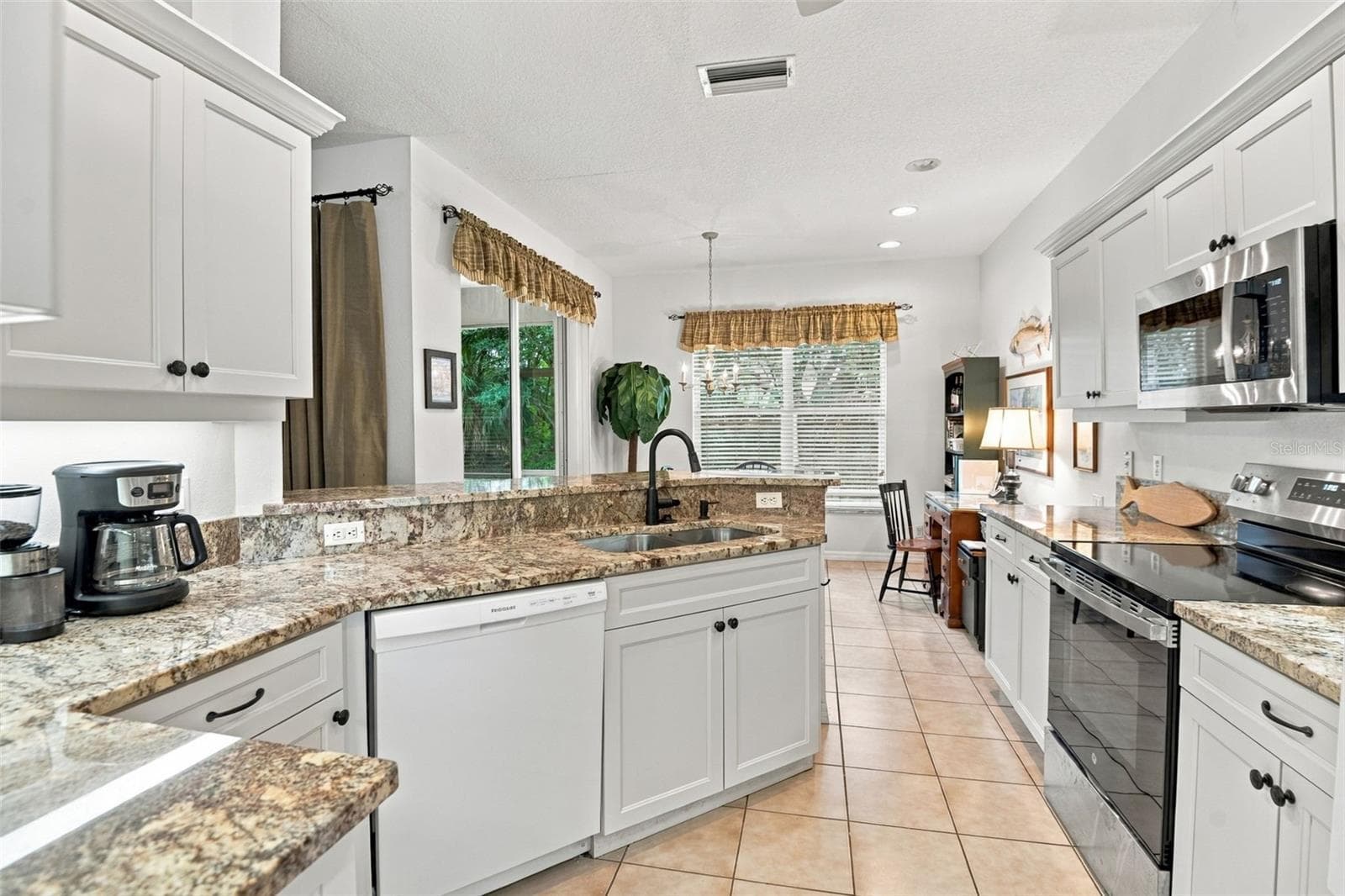 Single Family Residence at 2296 HARRIER WAY, NOKOMIS, photo 9 of 31