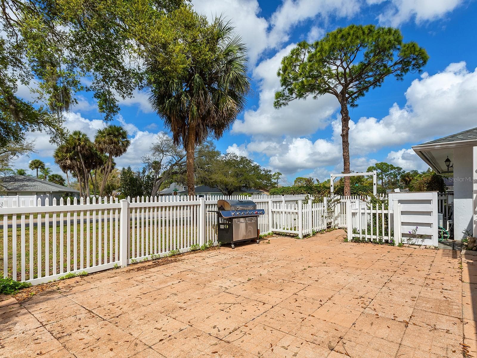 Single Family Residence at 4205 BENT TREE BLVD, SARASOTA, photo 40 of 48