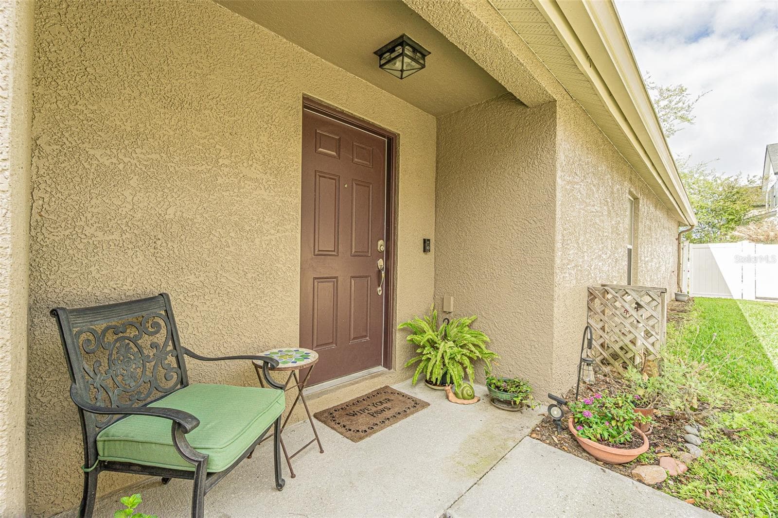 Half Duplex at 1123 BENSBROOKE DR, WESLEY CHAPEL, photo 5 of 34