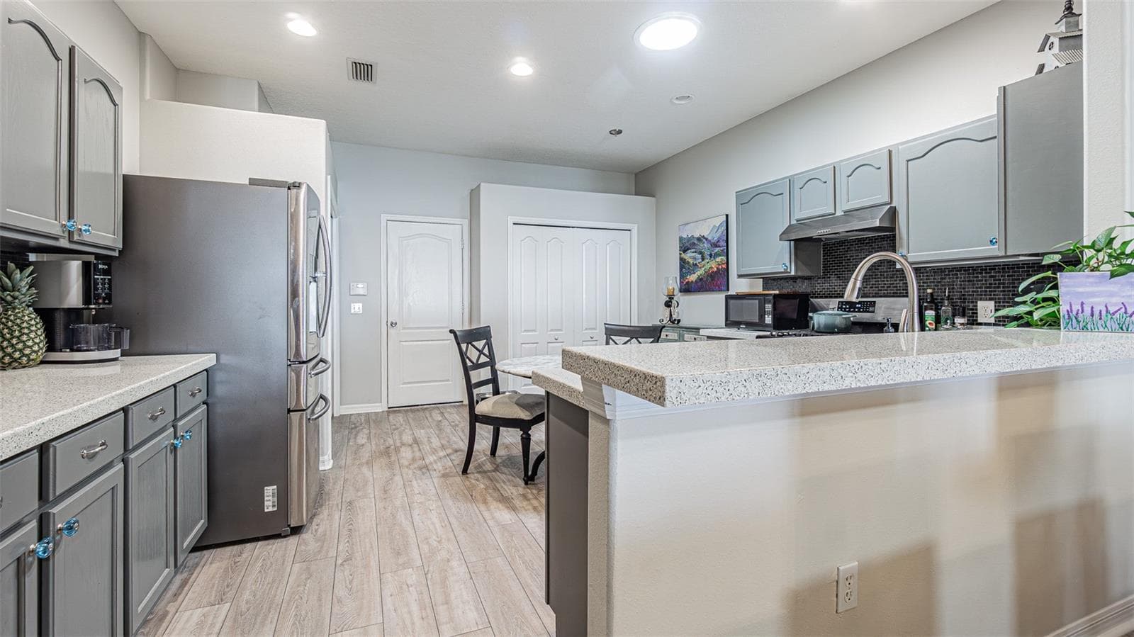 Half Duplex at 1123 BENSBROOKE DR, WESLEY CHAPEL, photo 10 of 34