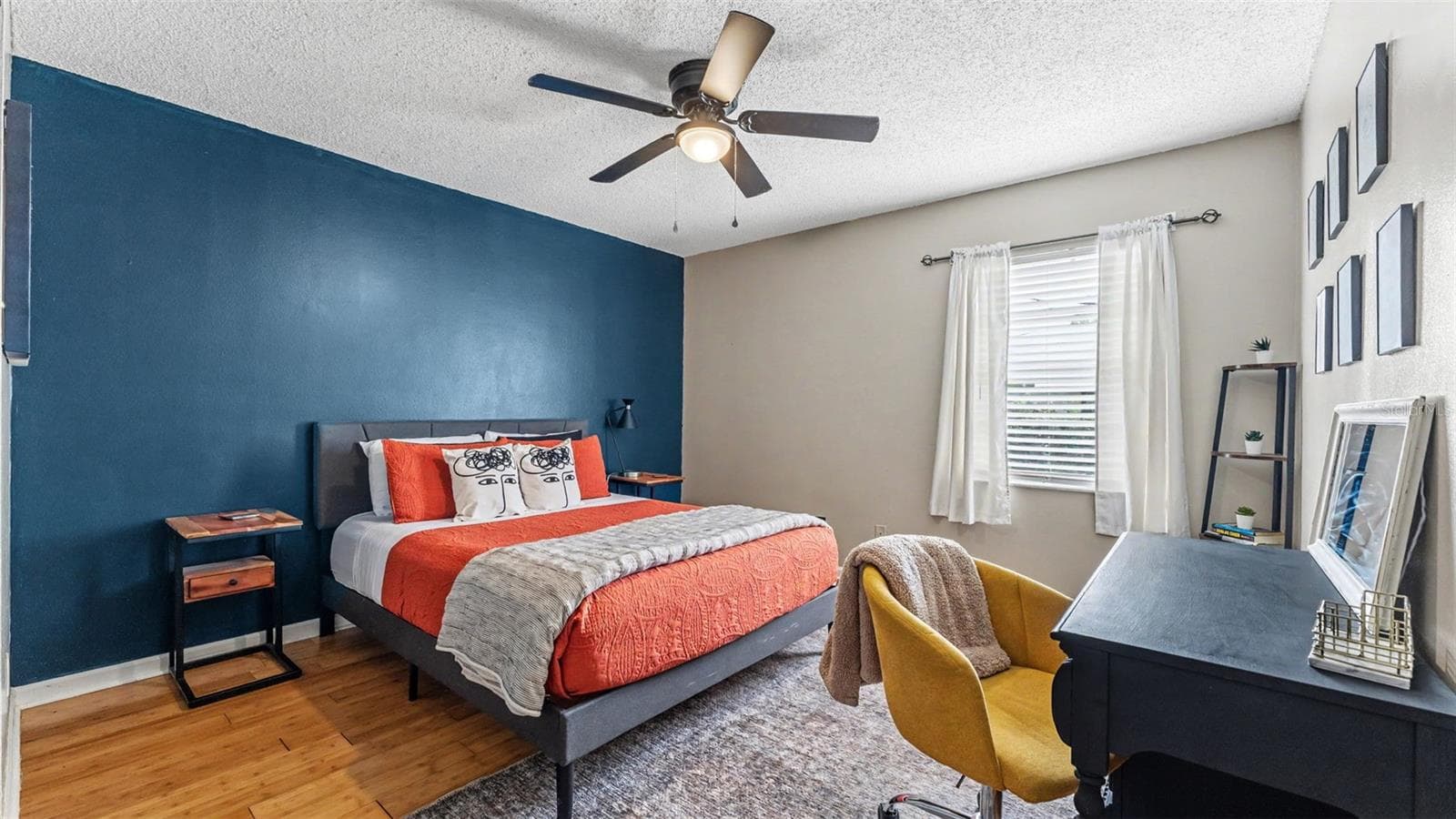 Half Duplex at 733-735 LONGFELLOW BLVD, LAKELAND, photo 17 of 46
