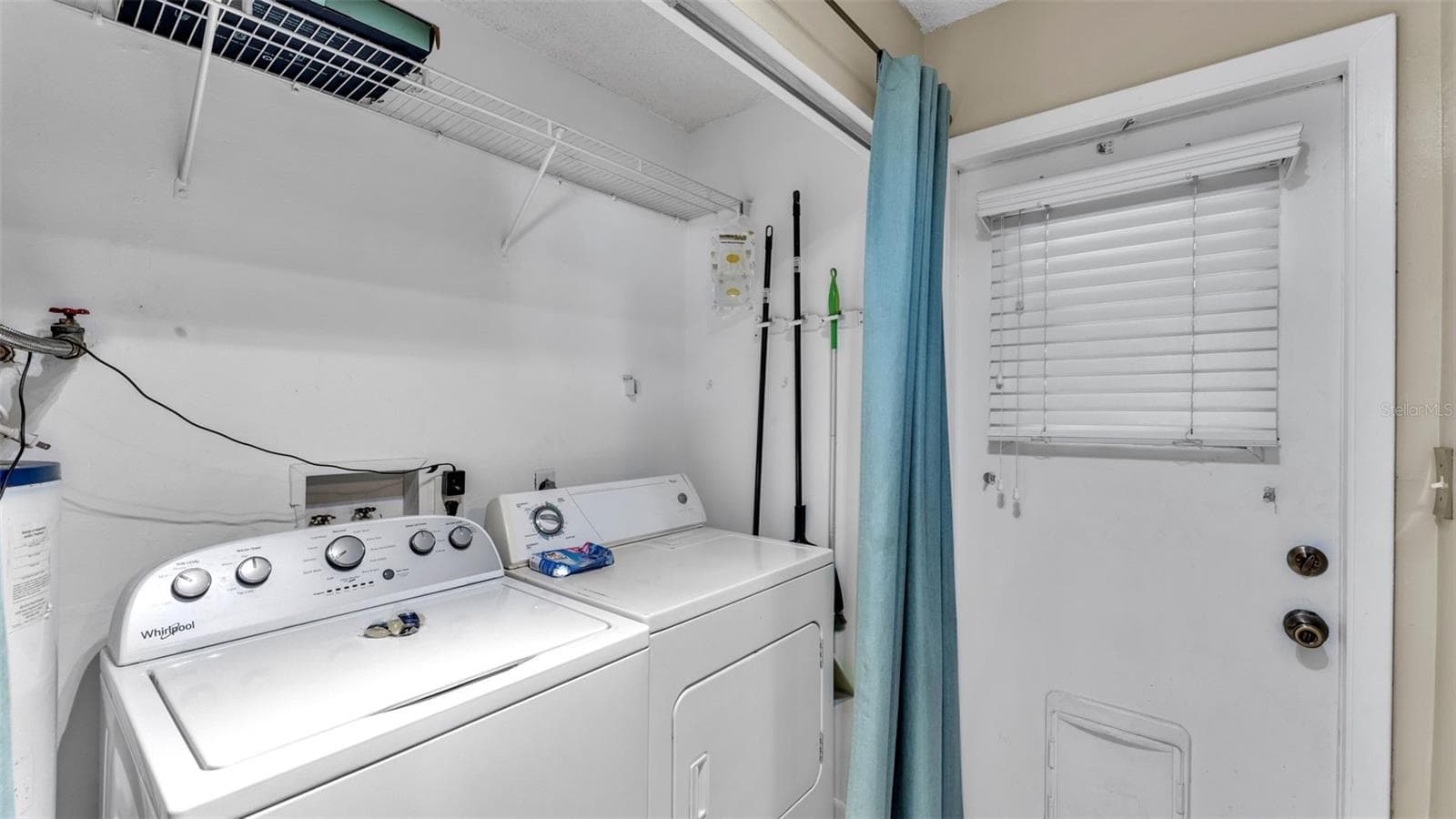 Half Duplex at 733-735 LONGFELLOW BLVD, LAKELAND, photo 22 of 46