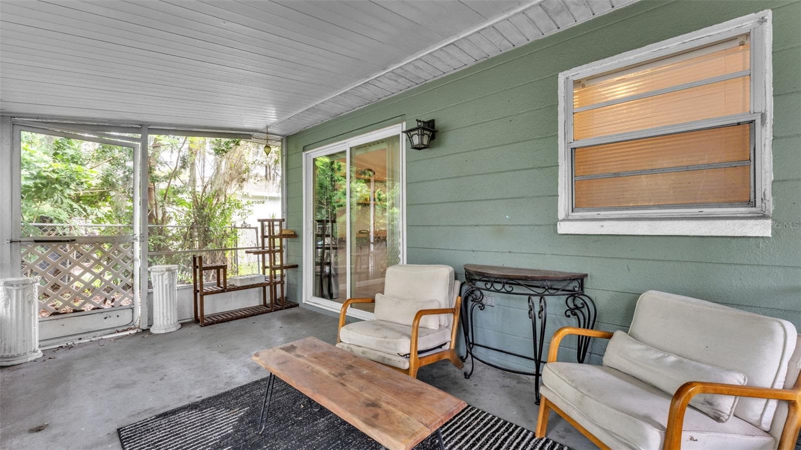Half Duplex at 733-735 LONGFELLOW BLVD, LAKELAND, photo 23 of 46