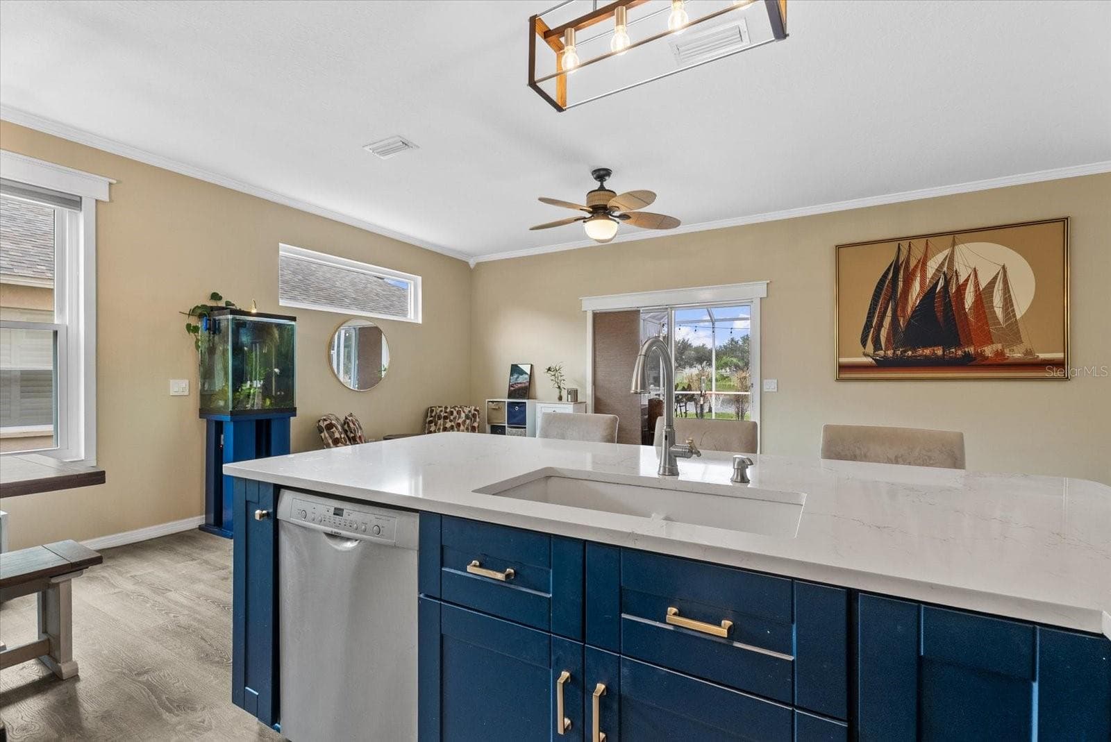 Single Family Residence at 15302 SEAROBBIN DR, LAKEWOOD RANCH, photo 19 of 51