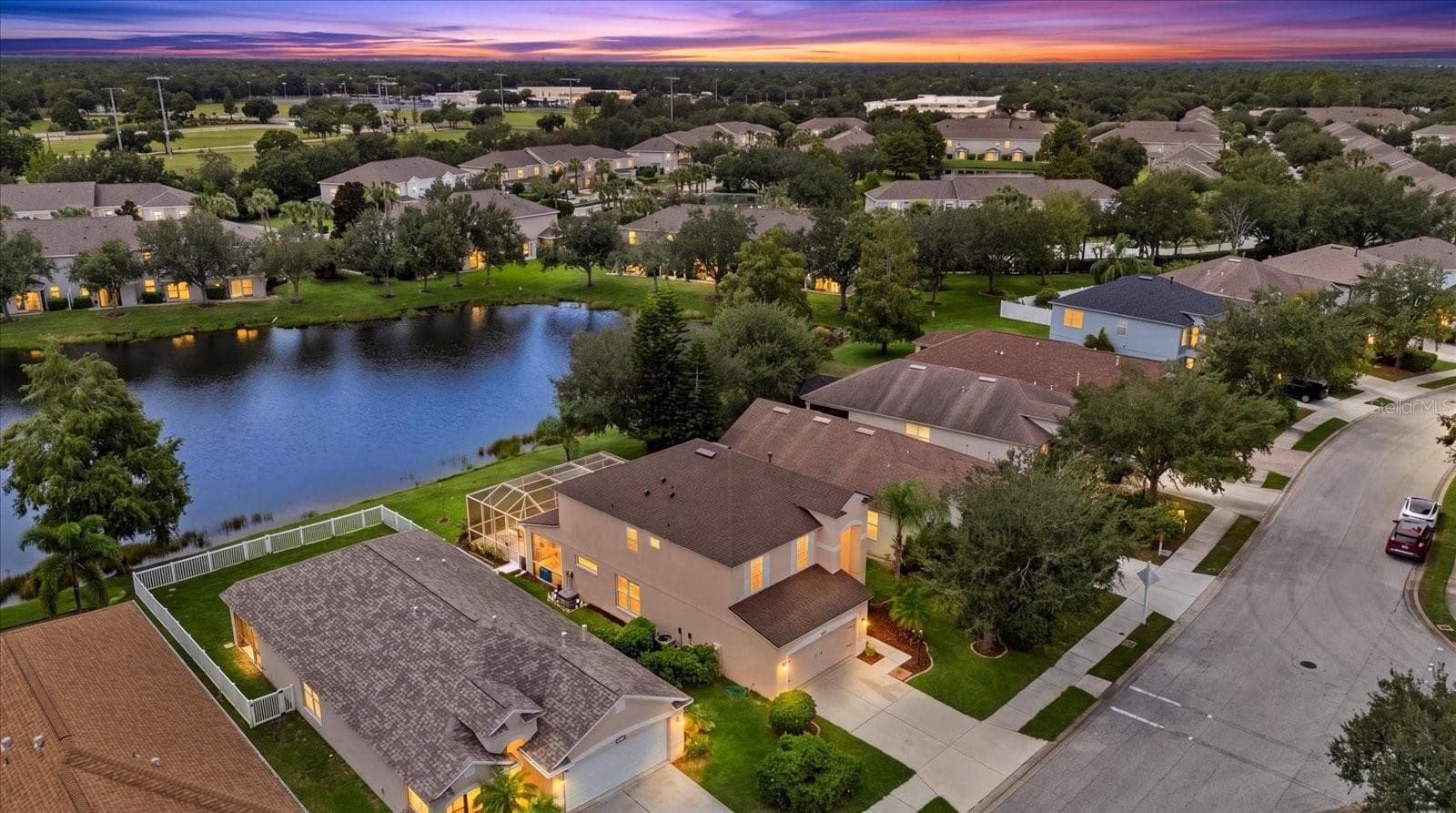 Single Family Residence at 15302 SEAROBBIN DR, LAKEWOOD RANCH, photo 50 of 51