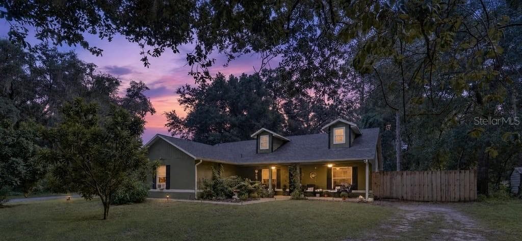 Front- Twilight - 1580 DELAND AVE, ORANGE CITY