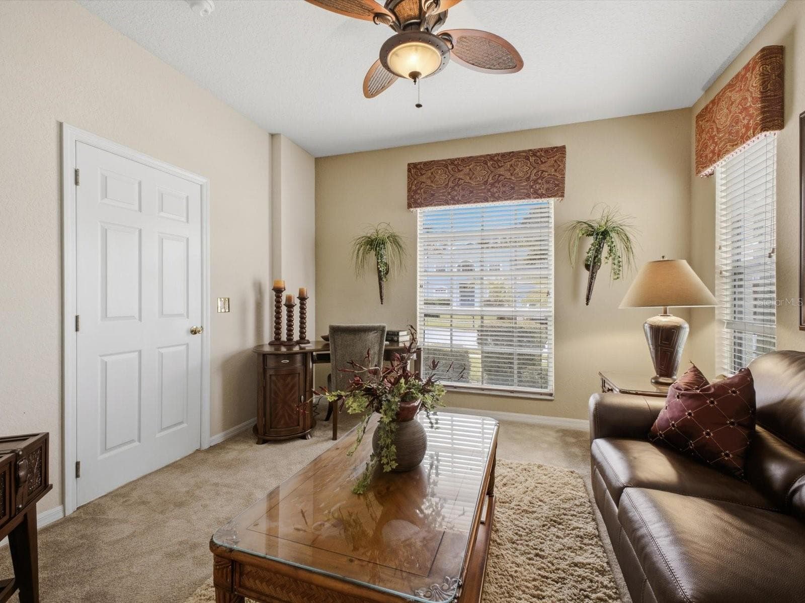Single Family Residence at 209 N HAMPTON DR, DAVENPORT, photo 24 of 40