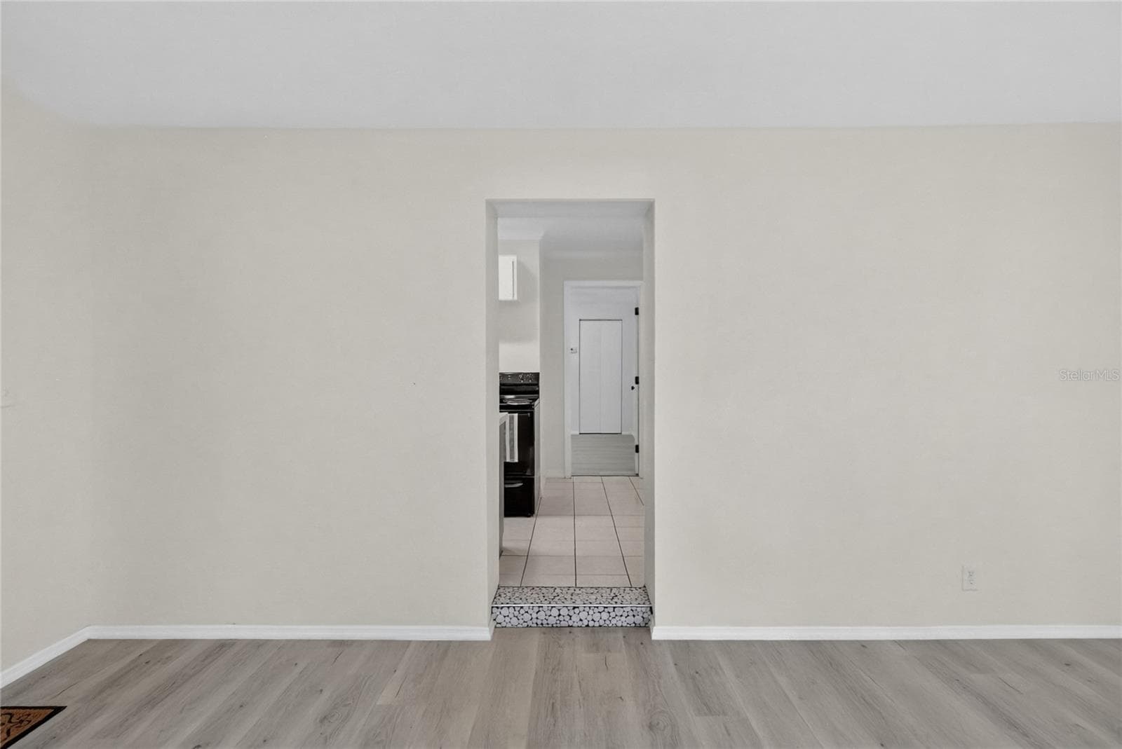 Living Room - 5175 E LIVE OAK LN, INVERNESS