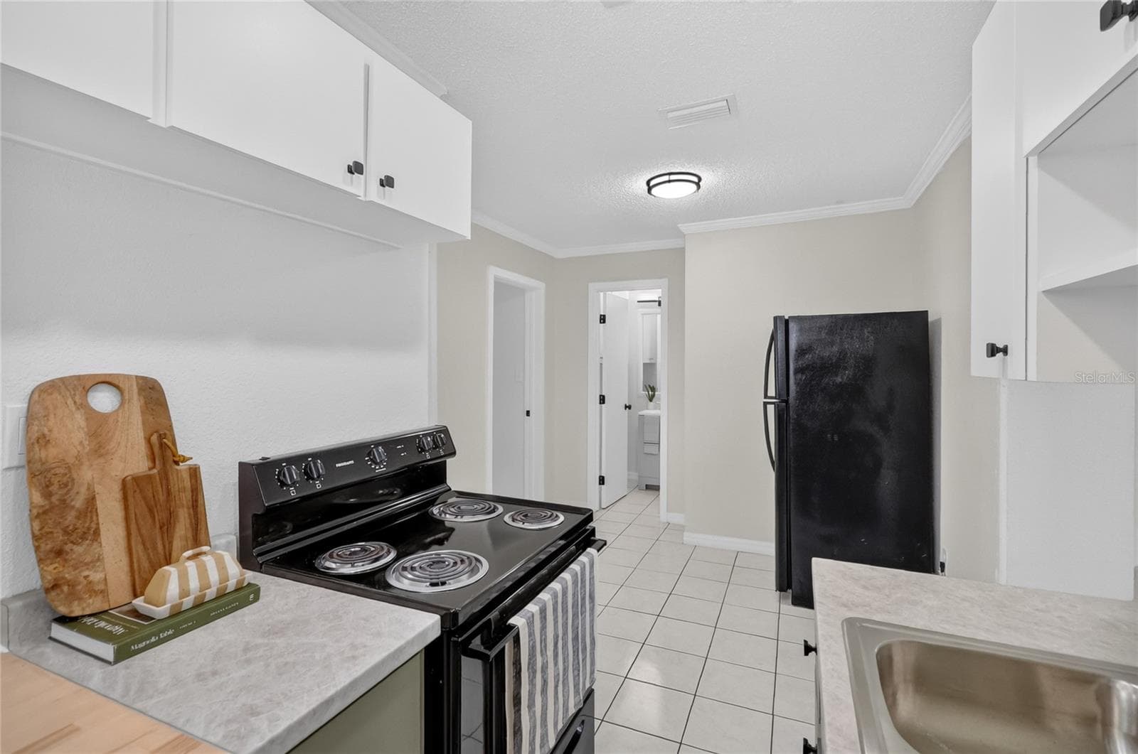 Kitchen - 5175 E LIVE OAK LN, INVERNESS