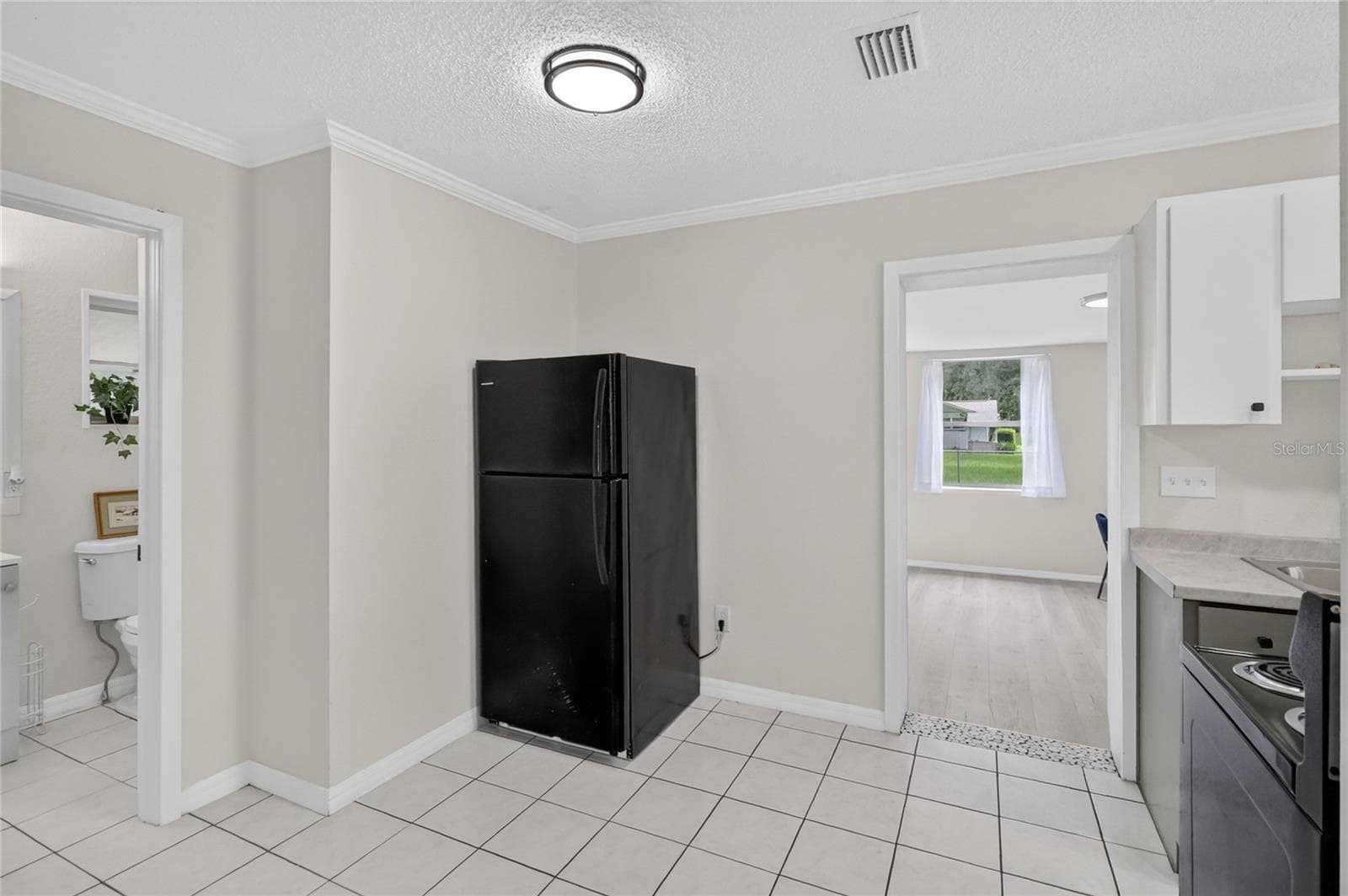 Kitchen - 5175 E LIVE OAK LN, INVERNESS