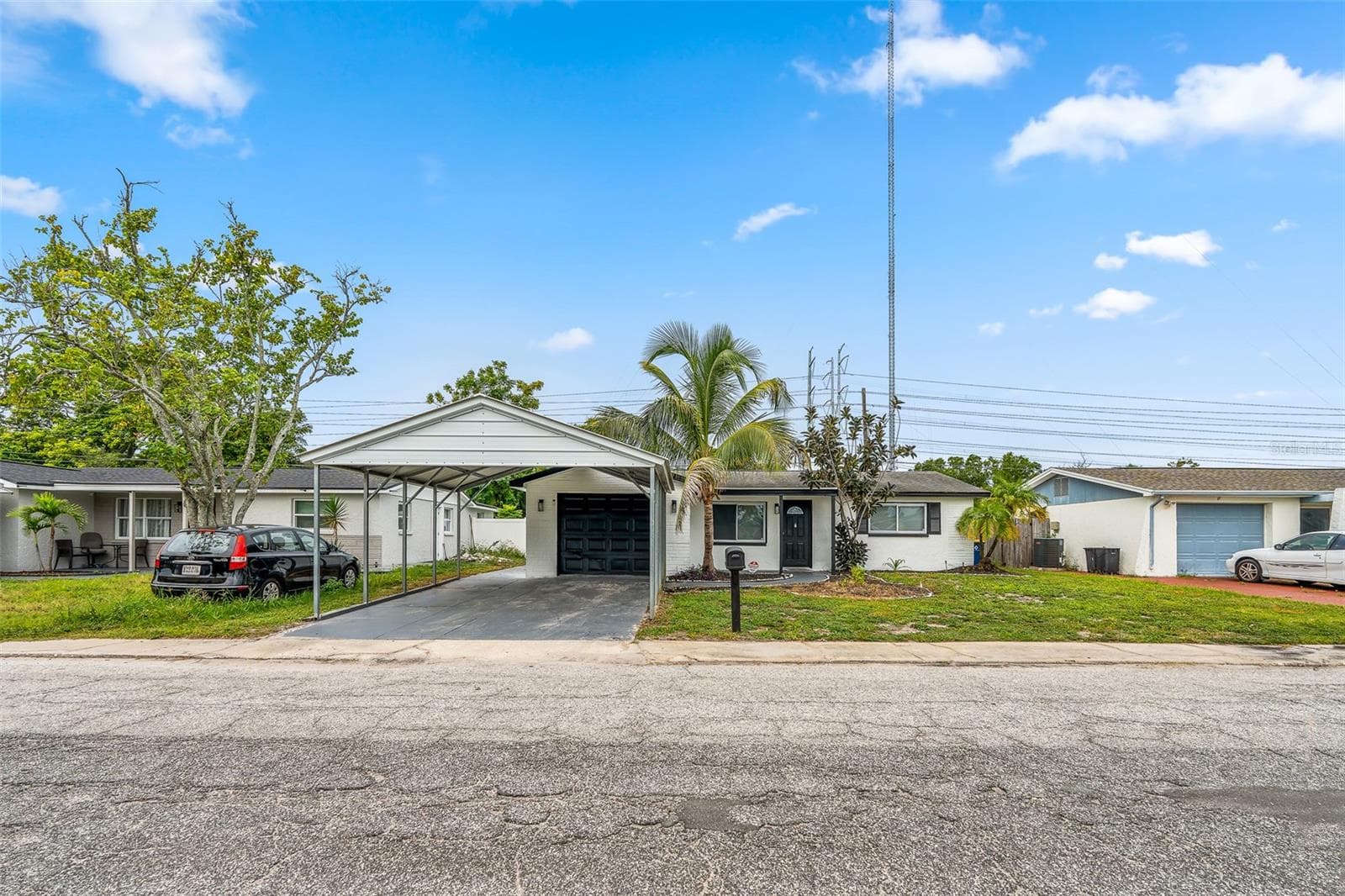 1539 DARTMOUTH DR