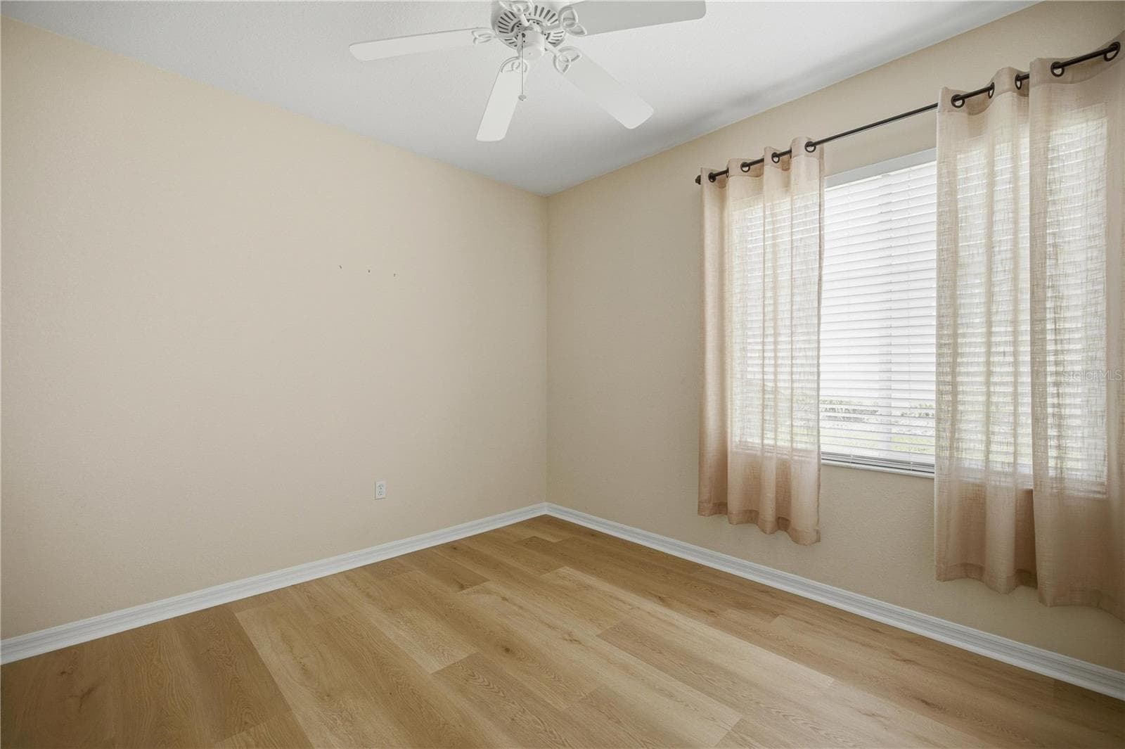Single Family Residence at 9495 SE 130TH PLACE RD, SUMMERFIELD, photo 25 of 77