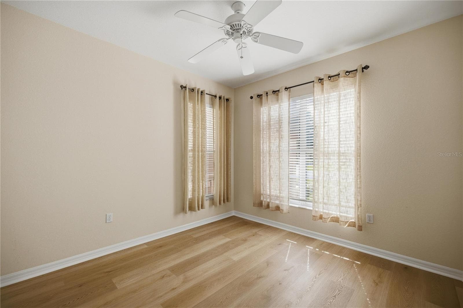 Single Family Residence at 9495 SE 130TH PLACE RD, SUMMERFIELD, photo 28 of 77