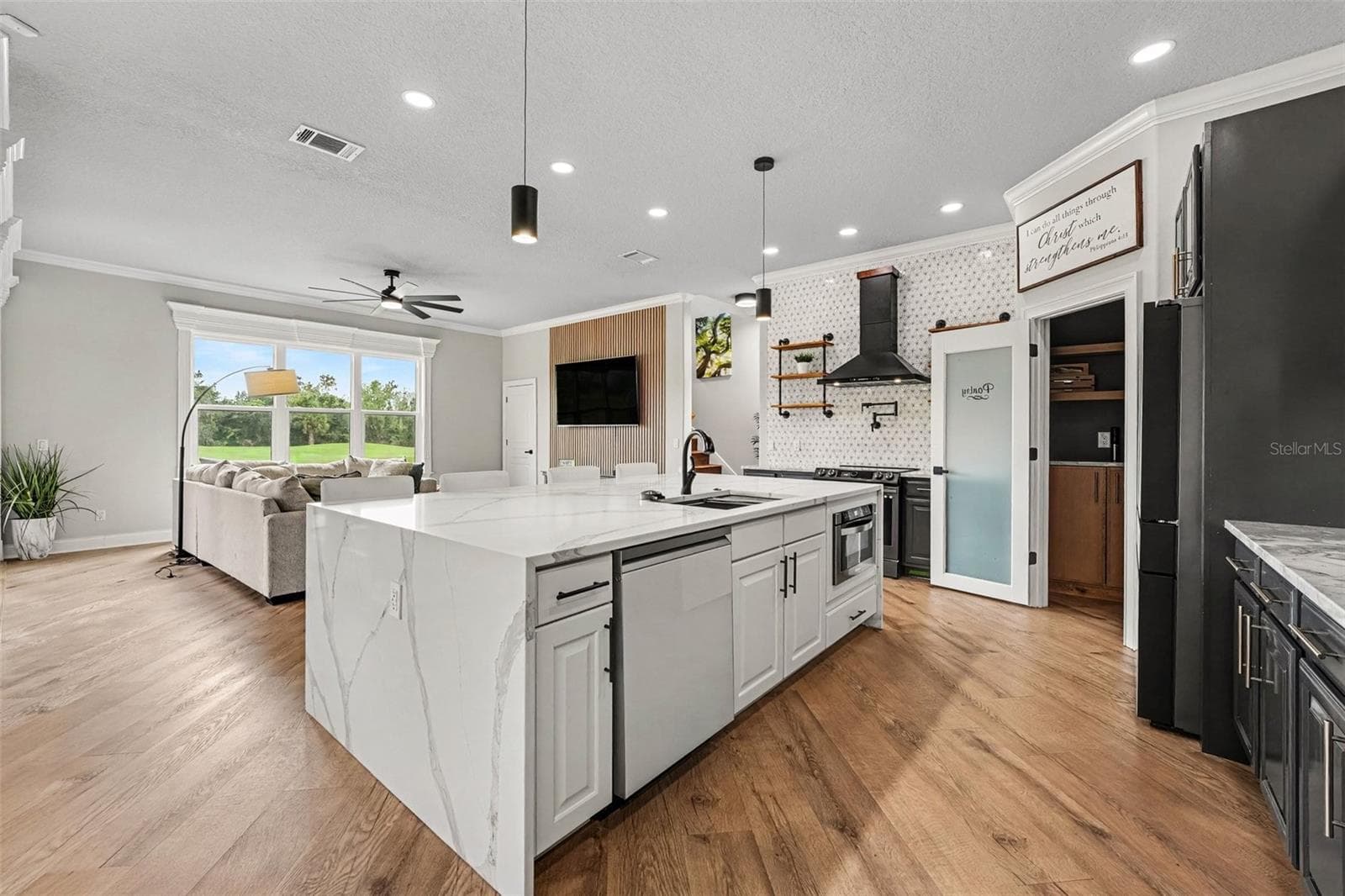 Kitchen - 655 WHISPER WOODS DR, LAKELAND