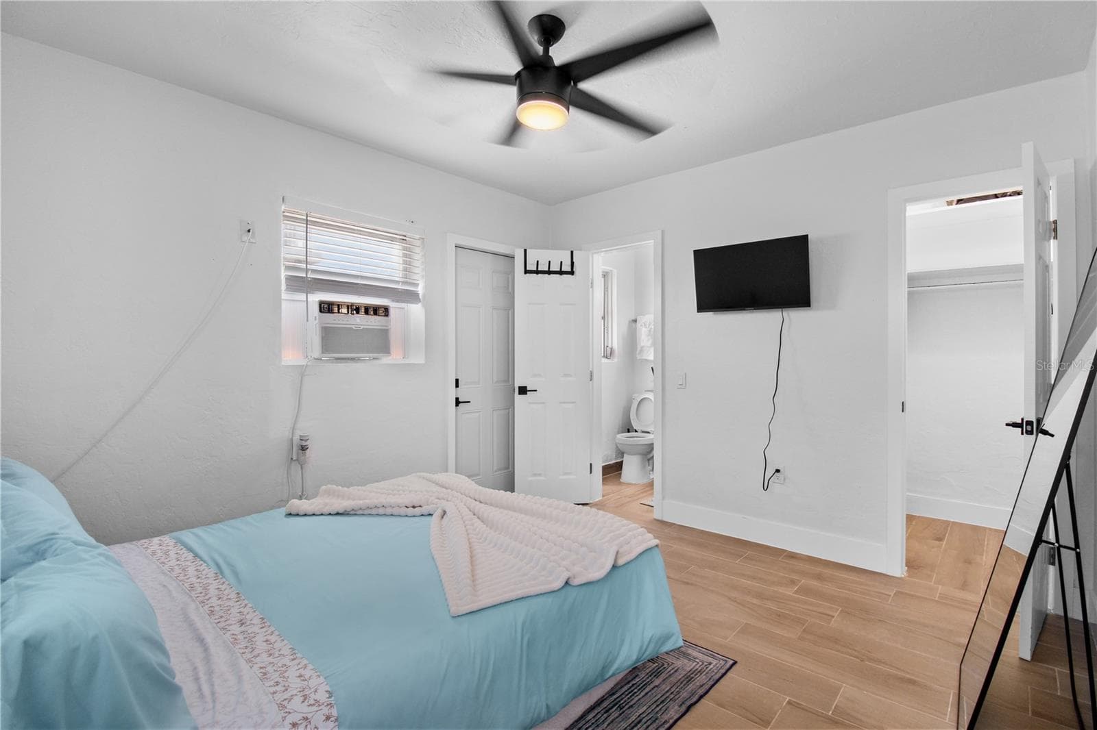 Half Duplex at 255 146TH AVE E, MADEIRA BEACH, photo 11 of 25
