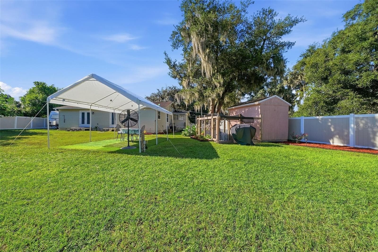 Single Family Residence at 2406 DURANT RD, VALRICO, photo 39 of 49