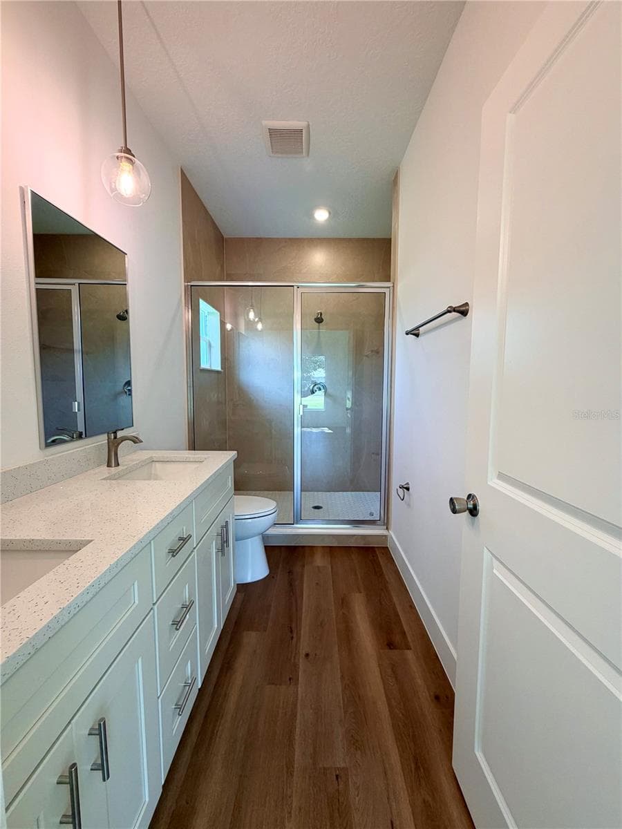 Master bath 2 - 1205 AVENUE K, HAINES CITY