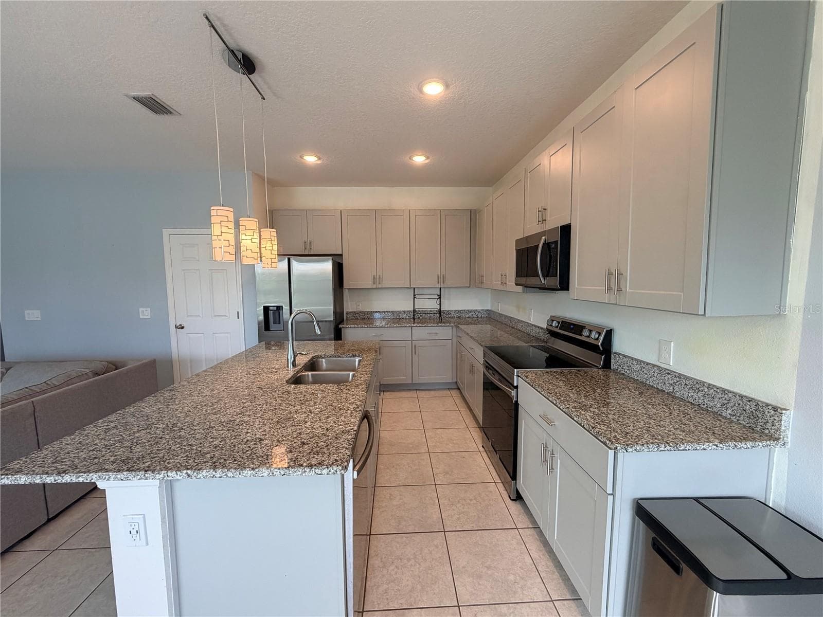 Single Family Residence at 643 FAIRVIEW AVE, HAINES CITY, photo 6 of 20