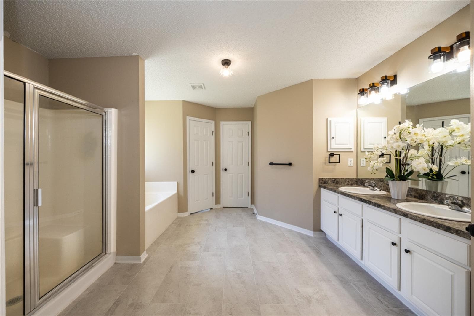 Primary Bathroom - 71 RANDOLPH DR, PALM COAST