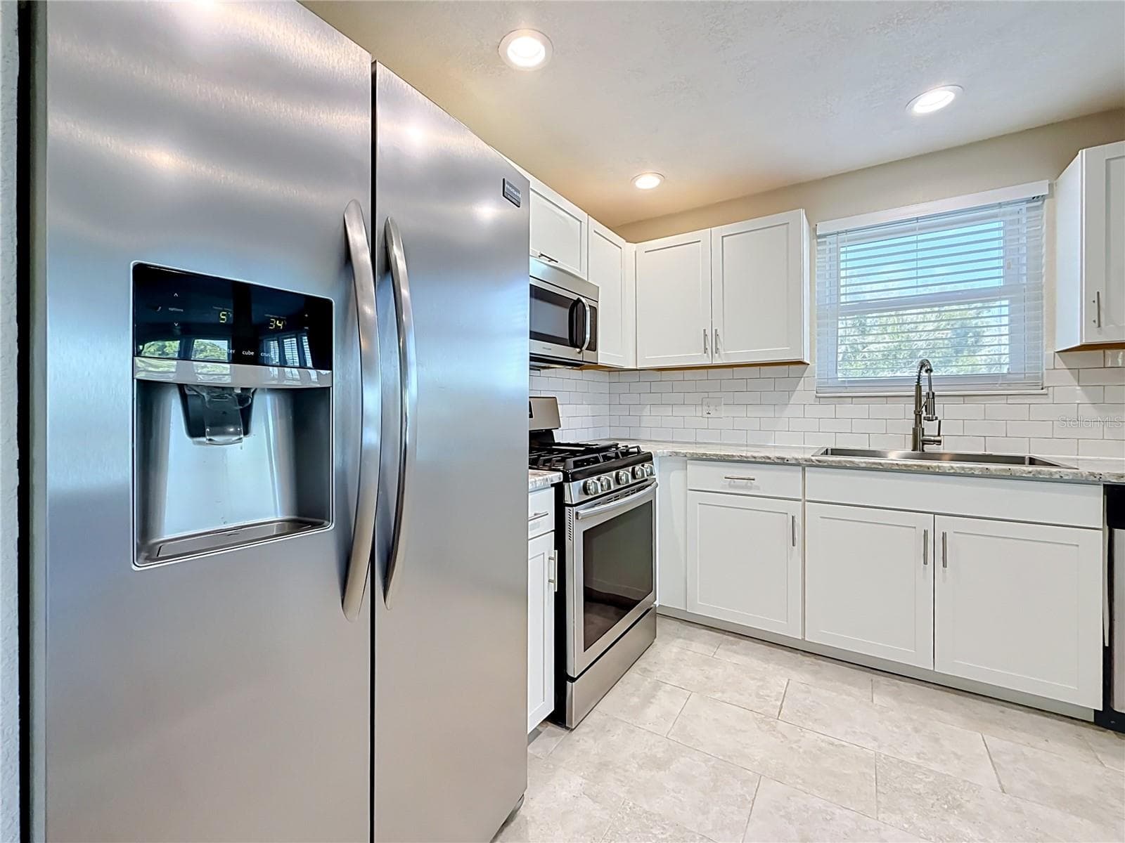 Condominium at 5603 80TH ST N #416, ST PETERSBURG, photo 24 of 55