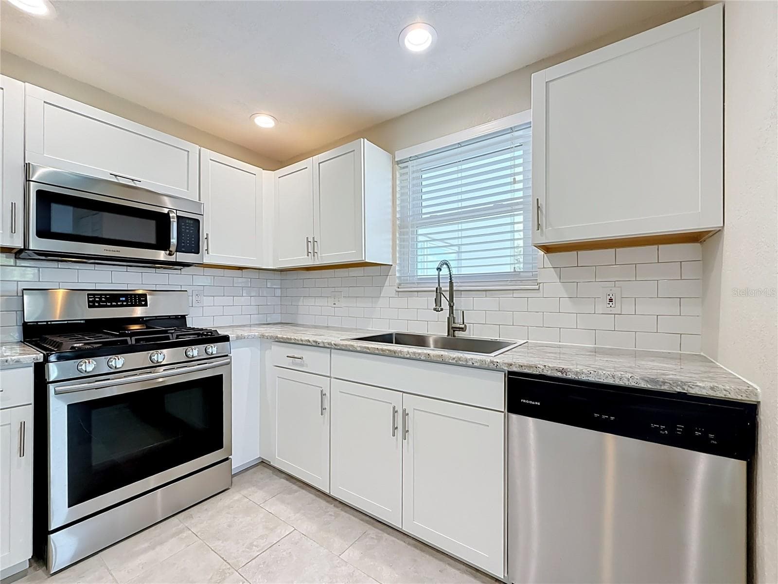 Condominium at 5603 80TH ST N #416, ST PETERSBURG, photo 28 of 55