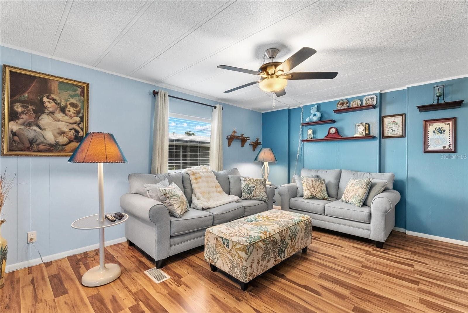 Manufactured Home at 560 FAIRMOUNT DR, NORTH PORT, photo 10 of 37