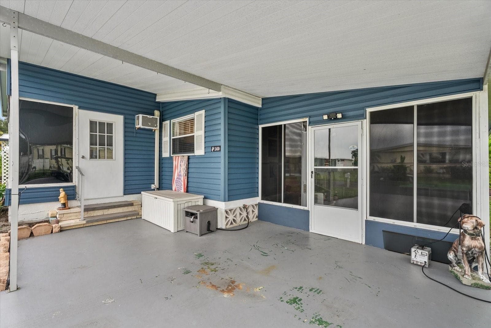 Manufactured Home at 560 FAIRMOUNT DR, NORTH PORT, photo 26 of 37