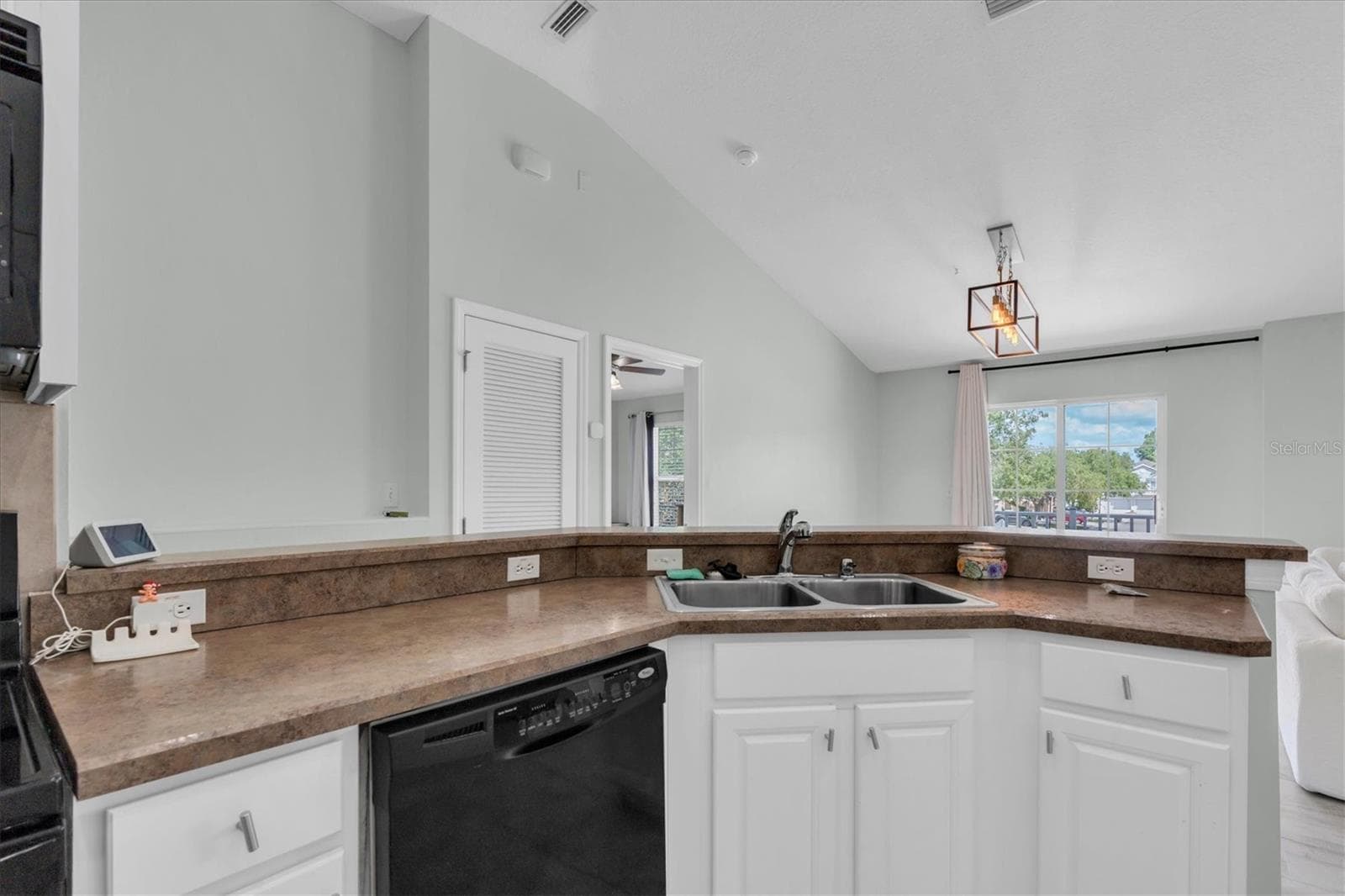 Townhouse at 7604 RED MILL CIRCLE, NEW PORT RICHEY, photo 15 of 26