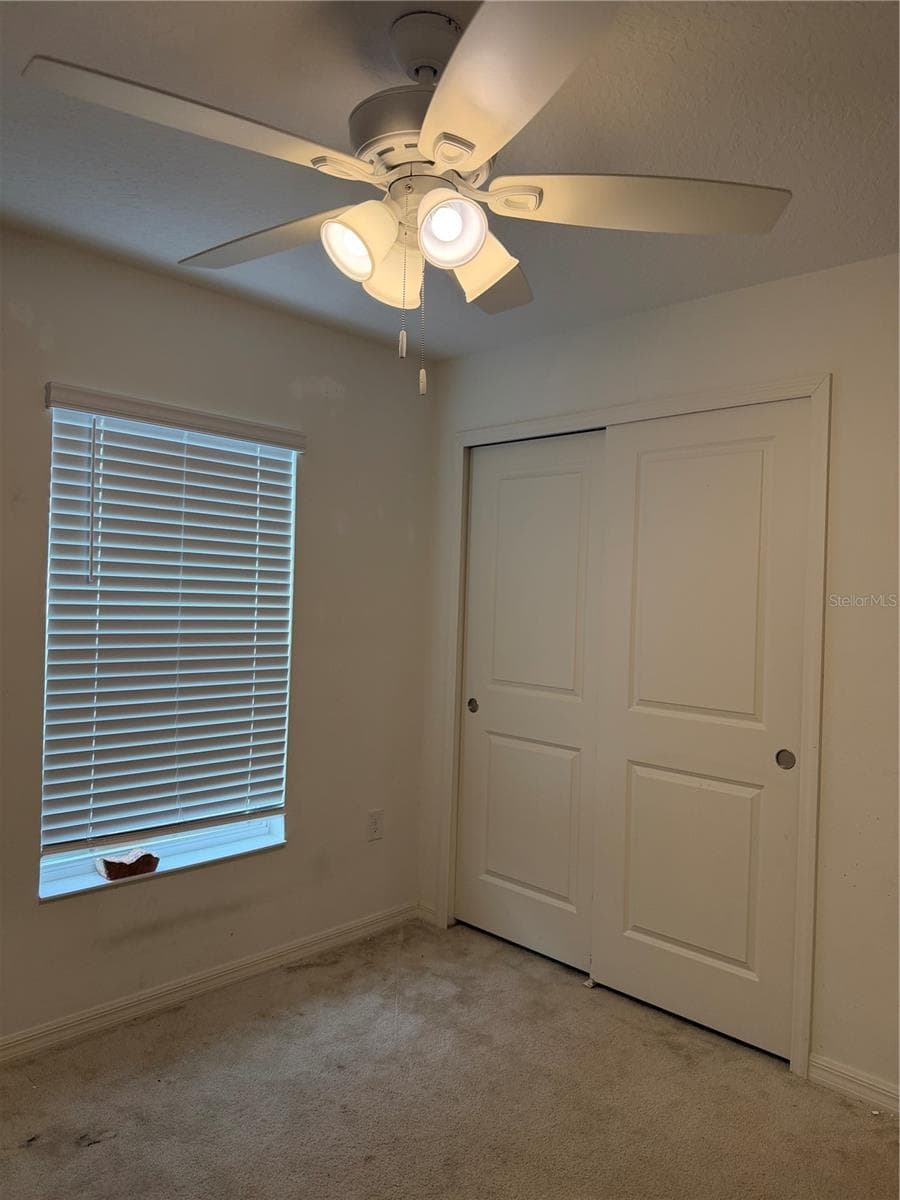 Bedroom # 1 - 2500 BEGONIA ST, MASCOTTE