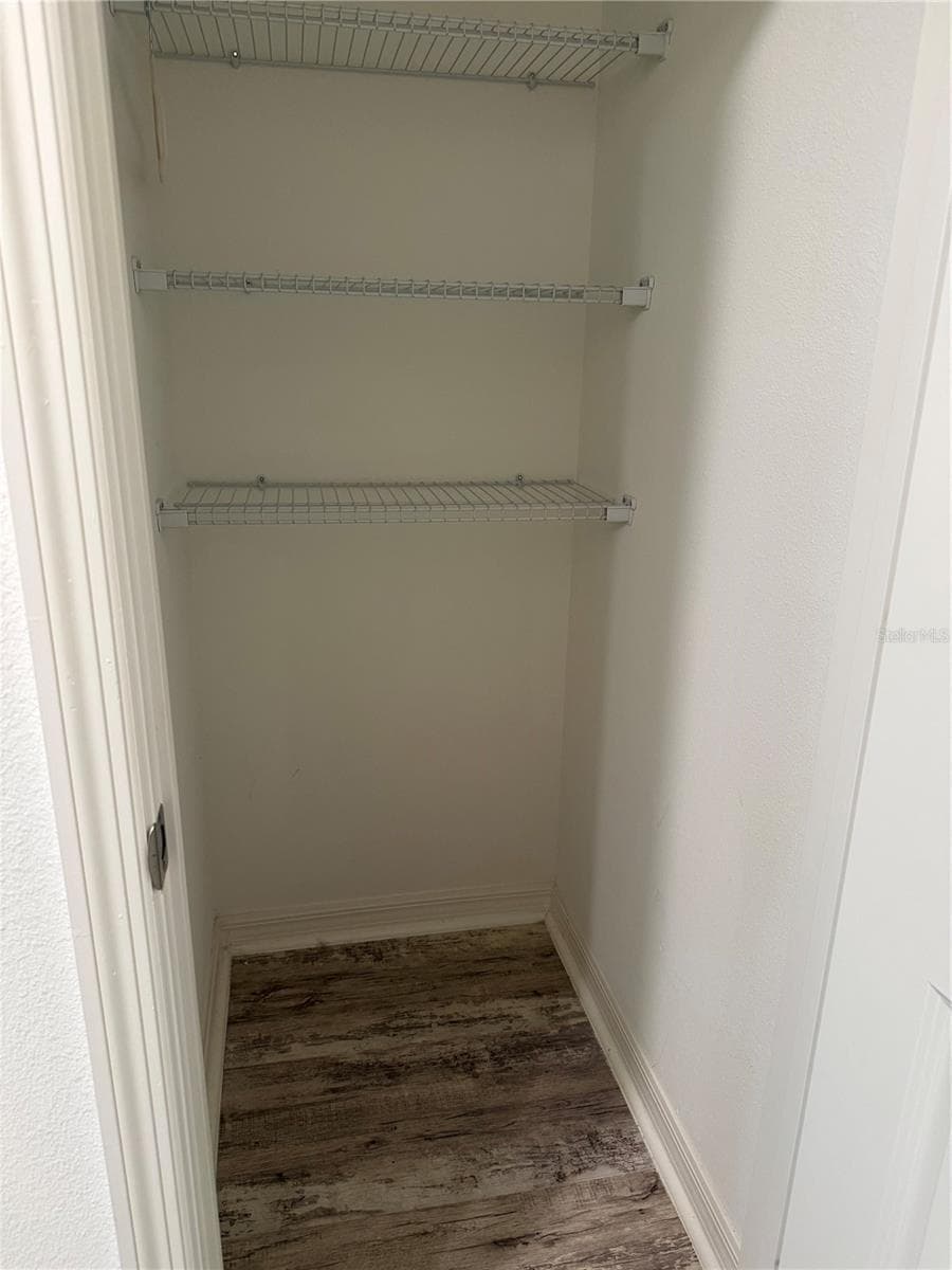 Linen Closet/Coat Room - 2500 BEGONIA ST, MASCOTTE
