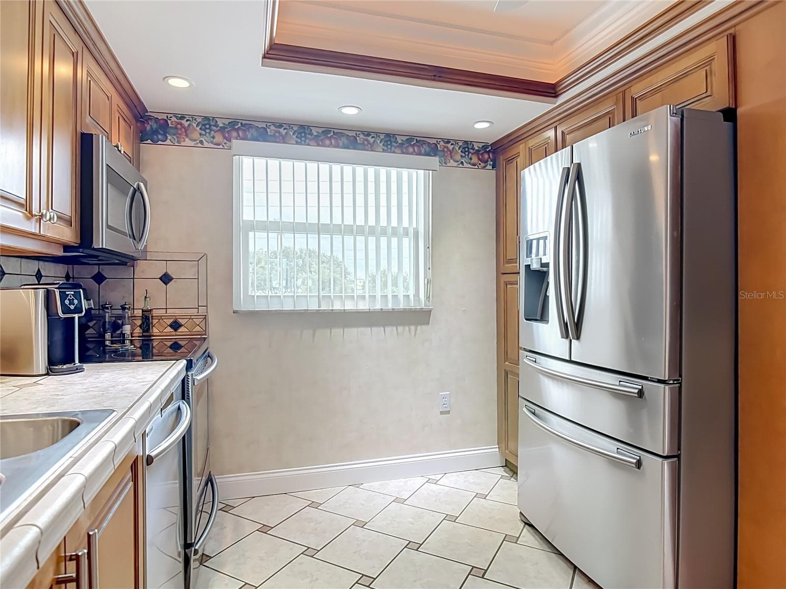 Condominium at 325 N CAUSEWAY #203, NEW SMYRNA BEACH, photo 5 of 44