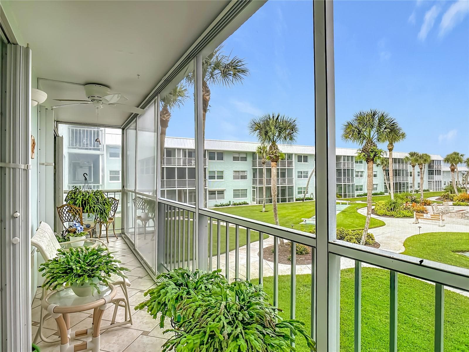 Condominium at 325 N CAUSEWAY #203, NEW SMYRNA BEACH, photo 30 of 44