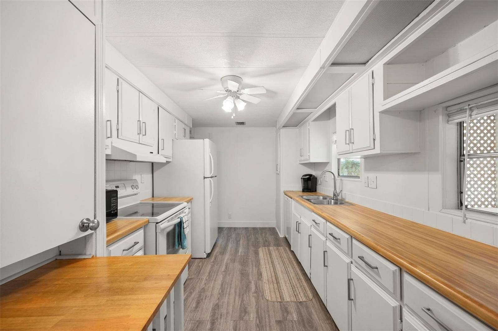 Manufactured Home at 1000 KINGS HWY #57, PORT CHARLOTTE, photo 7 of 64
