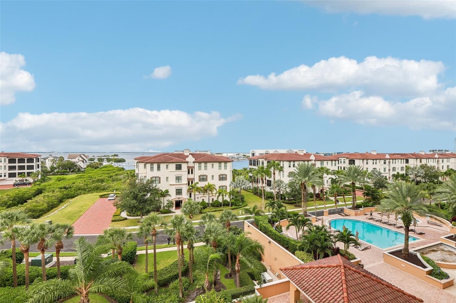 Condominium at 5823 BOWEN DANIEL DR #601, TAMPA, photo 36 of 54