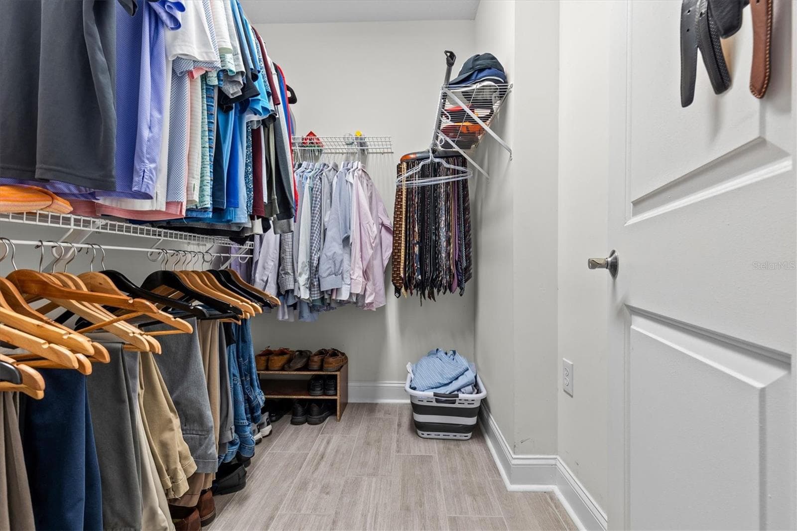 2nd large walk-in closet in Owner's suite. - 480 GILMAN PL N, ST PETERSBURG