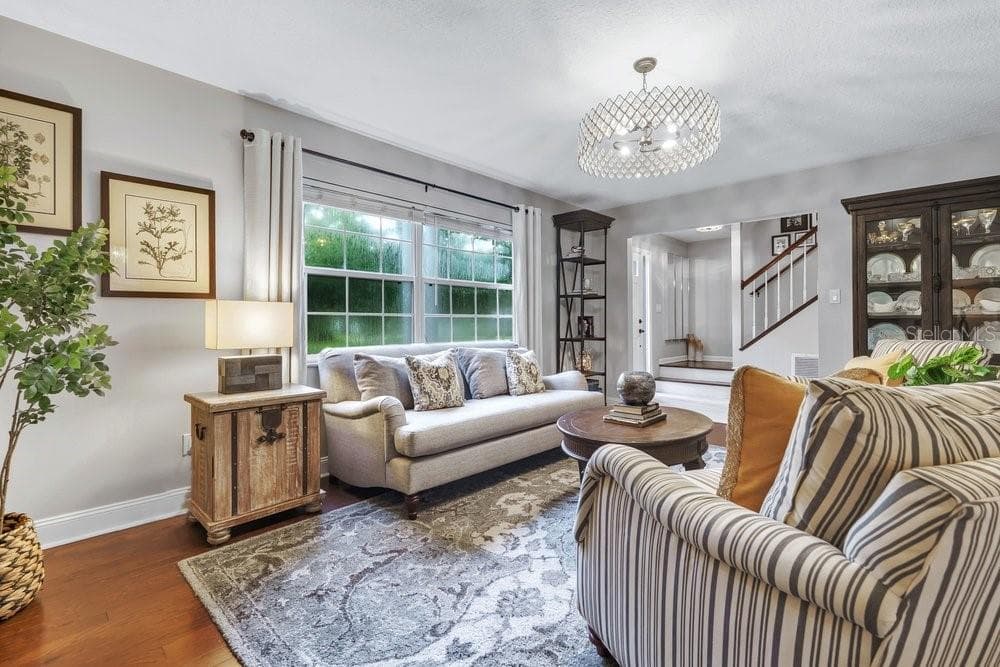 Single Family Residence at 2572 FIFESHIRE DR, WINTER PARK, photo 6 of 47