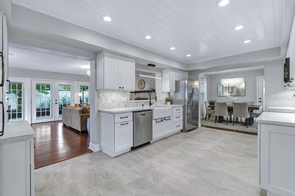 Single Family Residence at 2572 FIFESHIRE DR, WINTER PARK, photo 12 of 47
