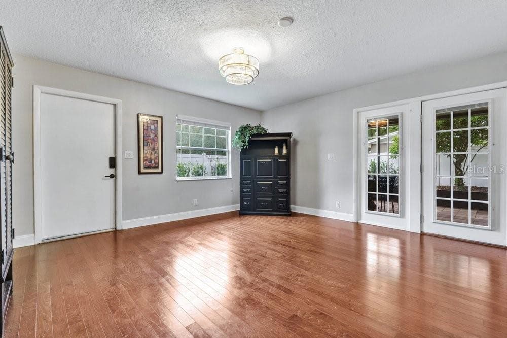 Single Family Residence at 2572 FIFESHIRE DR, WINTER PARK, photo 16 of 47