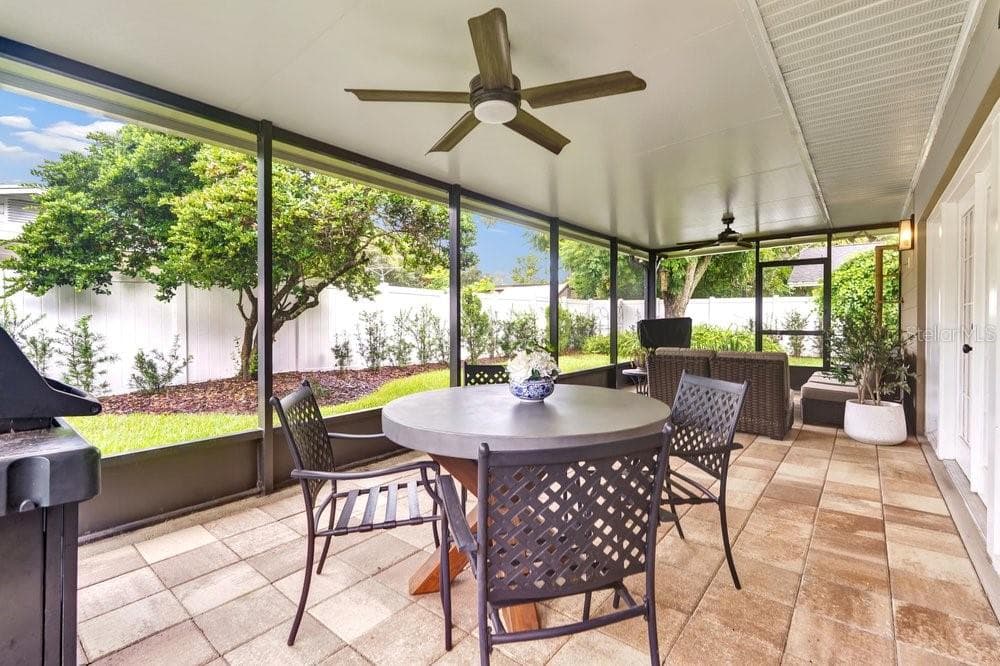 Single Family Residence at 2572 FIFESHIRE DR, WINTER PARK, photo 32 of 47