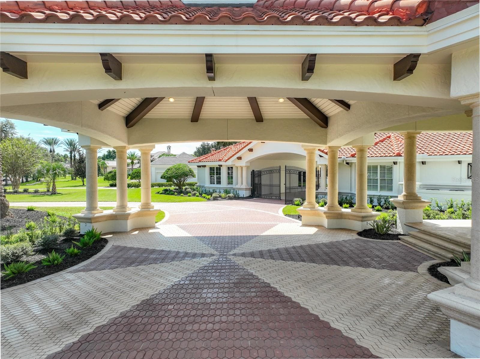 Single Family Residence at 2405 ALAQUA DR, LONGWOOD, photo 12 of 100