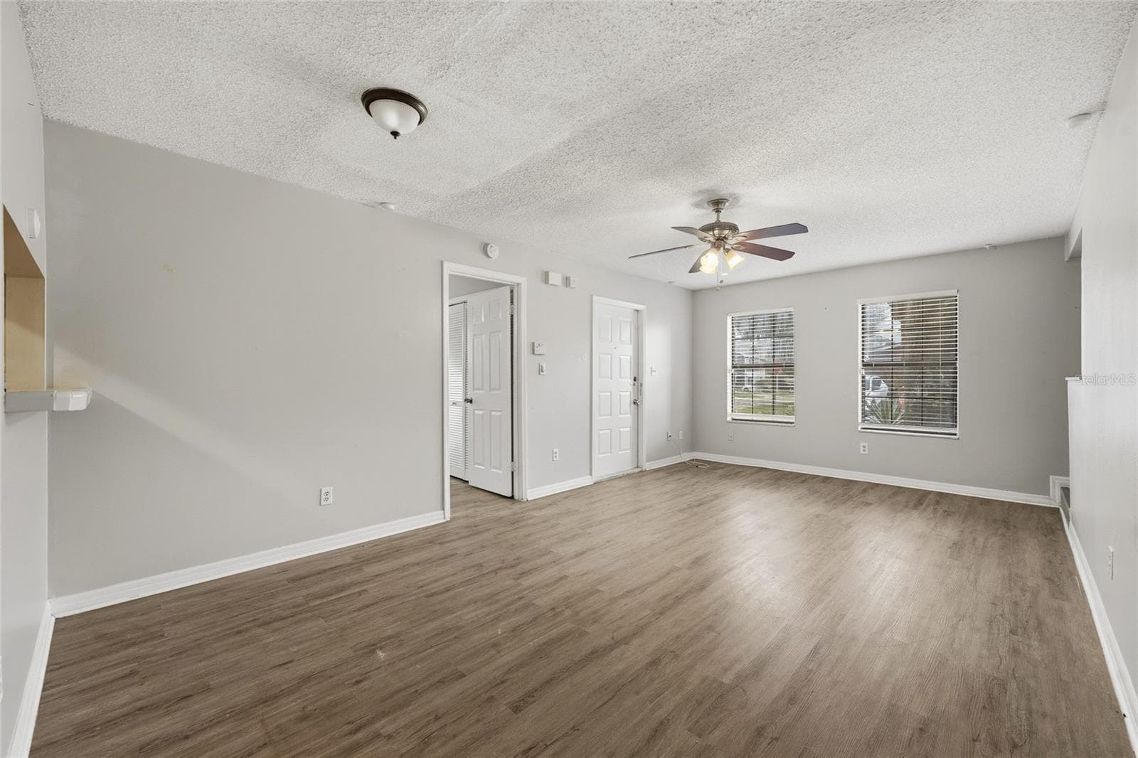 Townhouse at 510 YELLOWWOOD CT, ALTAMONTE SPRINGS, photo 7 of 23