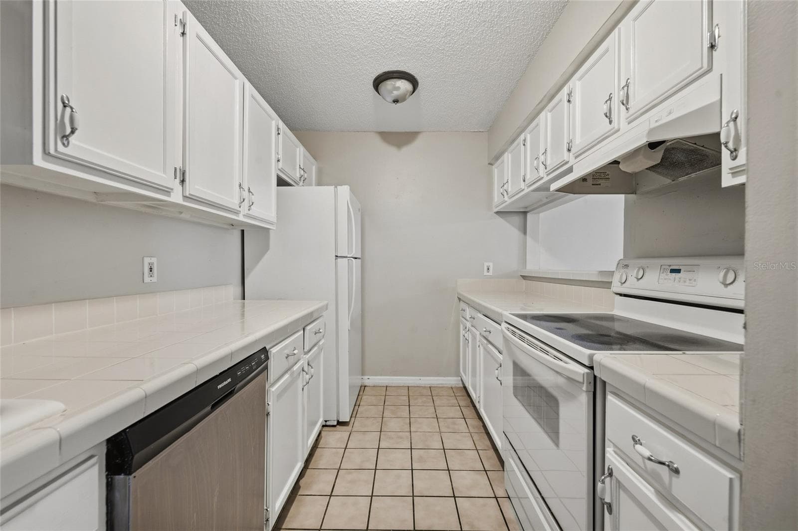 Townhouse at 510 YELLOWWOOD CT, ALTAMONTE SPRINGS, photo 13 of 23