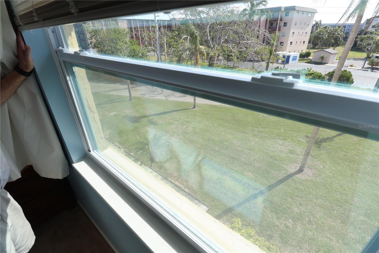 Double-paned windows - 4206 HERON WAY #B305, BRADENTON