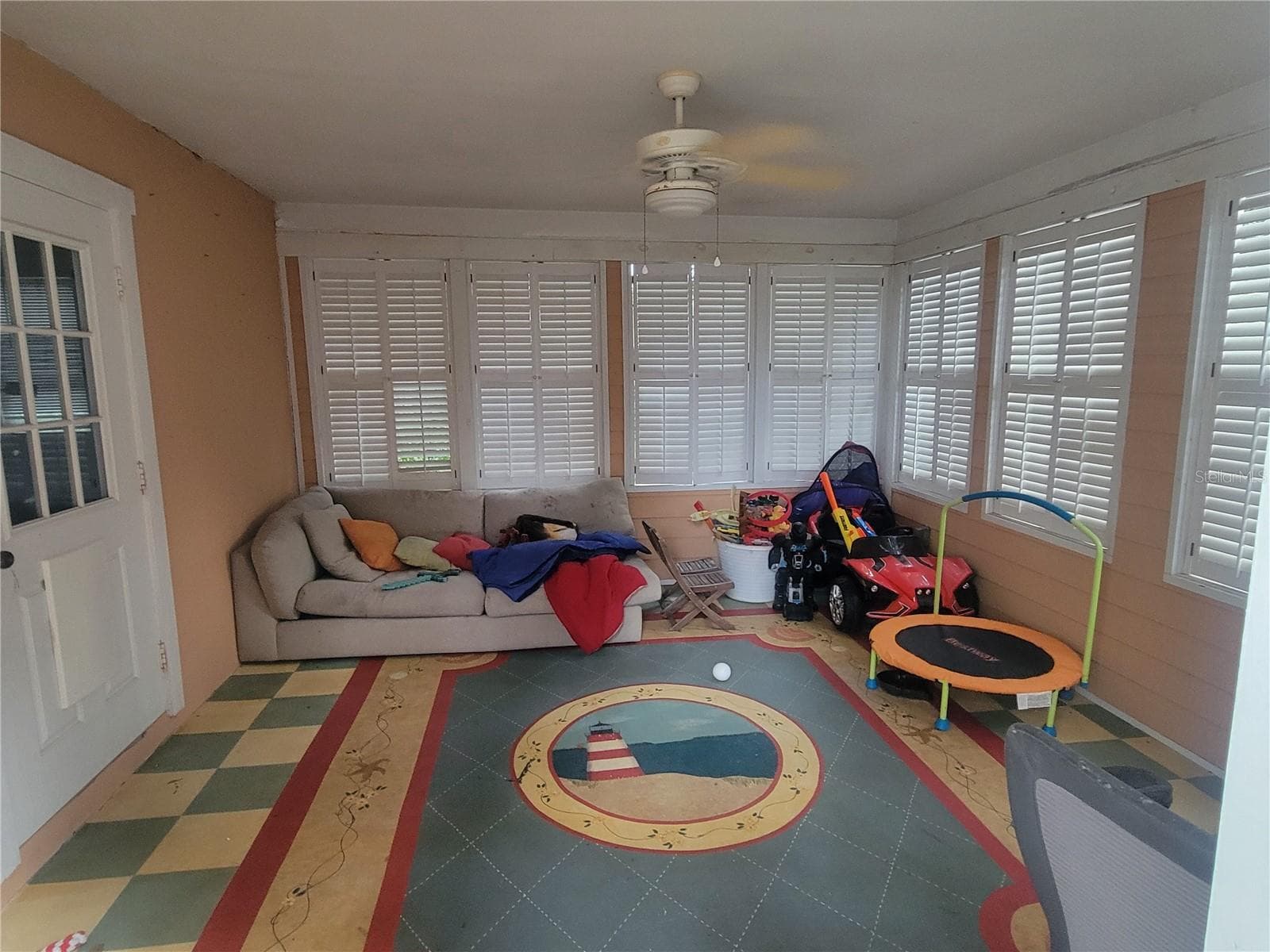 Room attached to garage - 206 FEARON AVE, MOUNT DORA