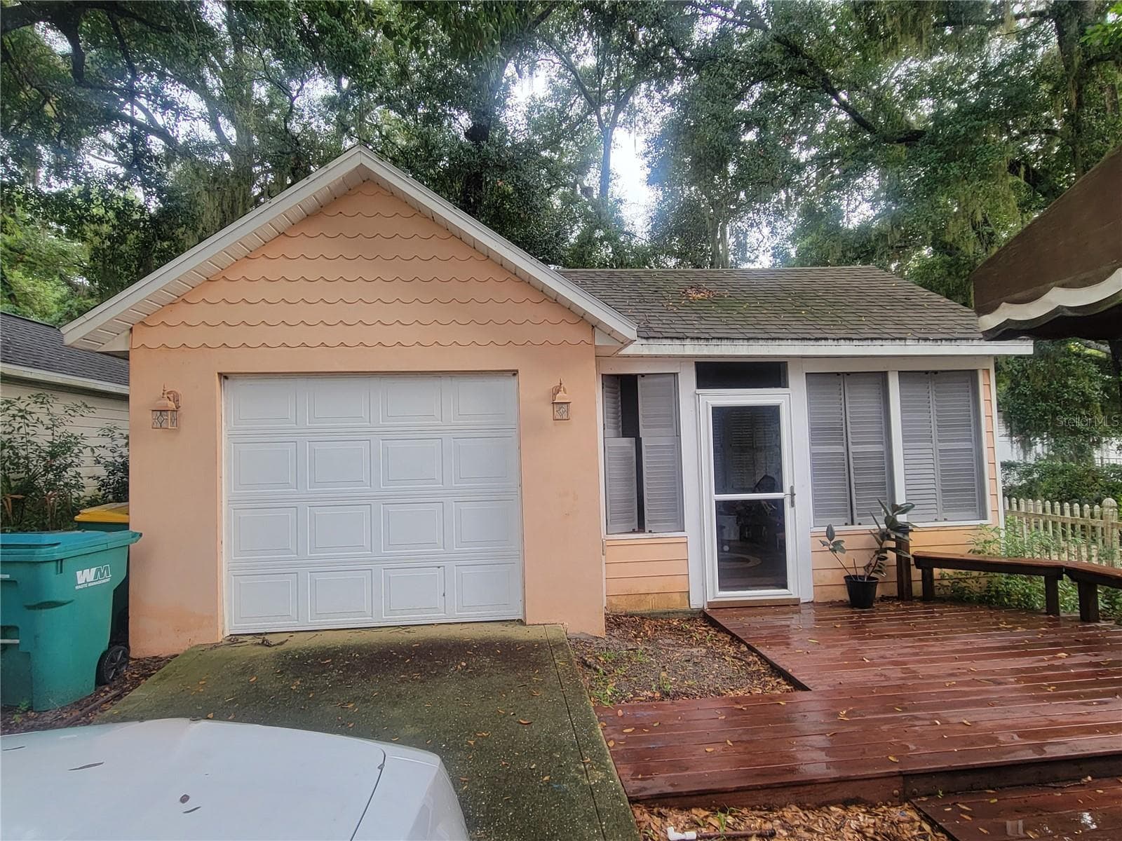 Detached garage with attached room - 206 FEARON AVE, MOUNT DORA