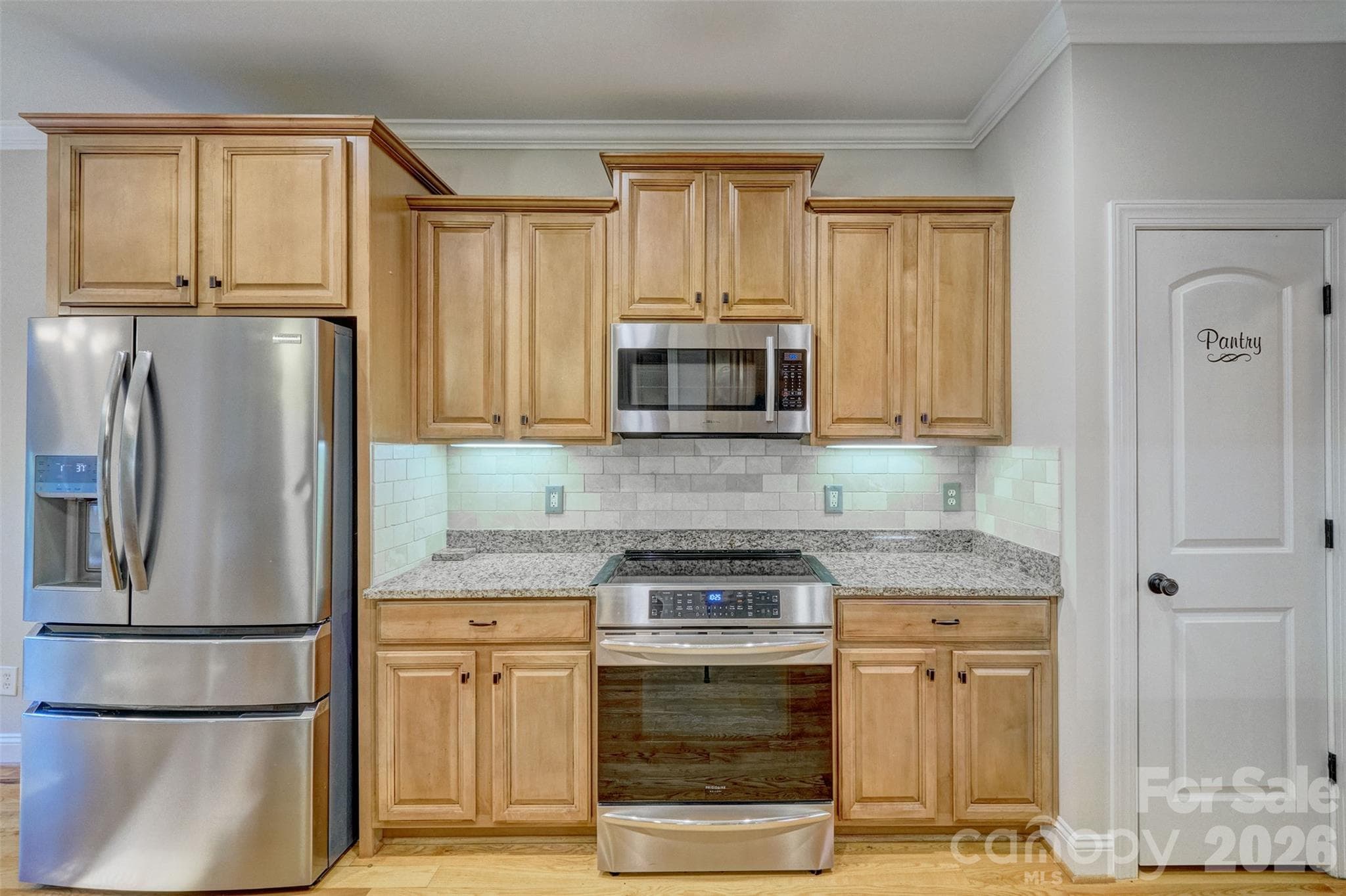 Single Family Residence at 225 Highland Forest Drive, Lake Wylie, photo 12 of 48