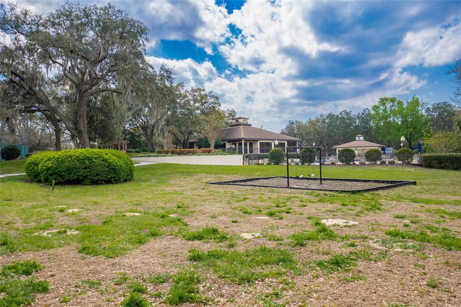 Hillcrest Village - 1635 N MARLBOROUGH LOOP, CRYSTAL RIVER
