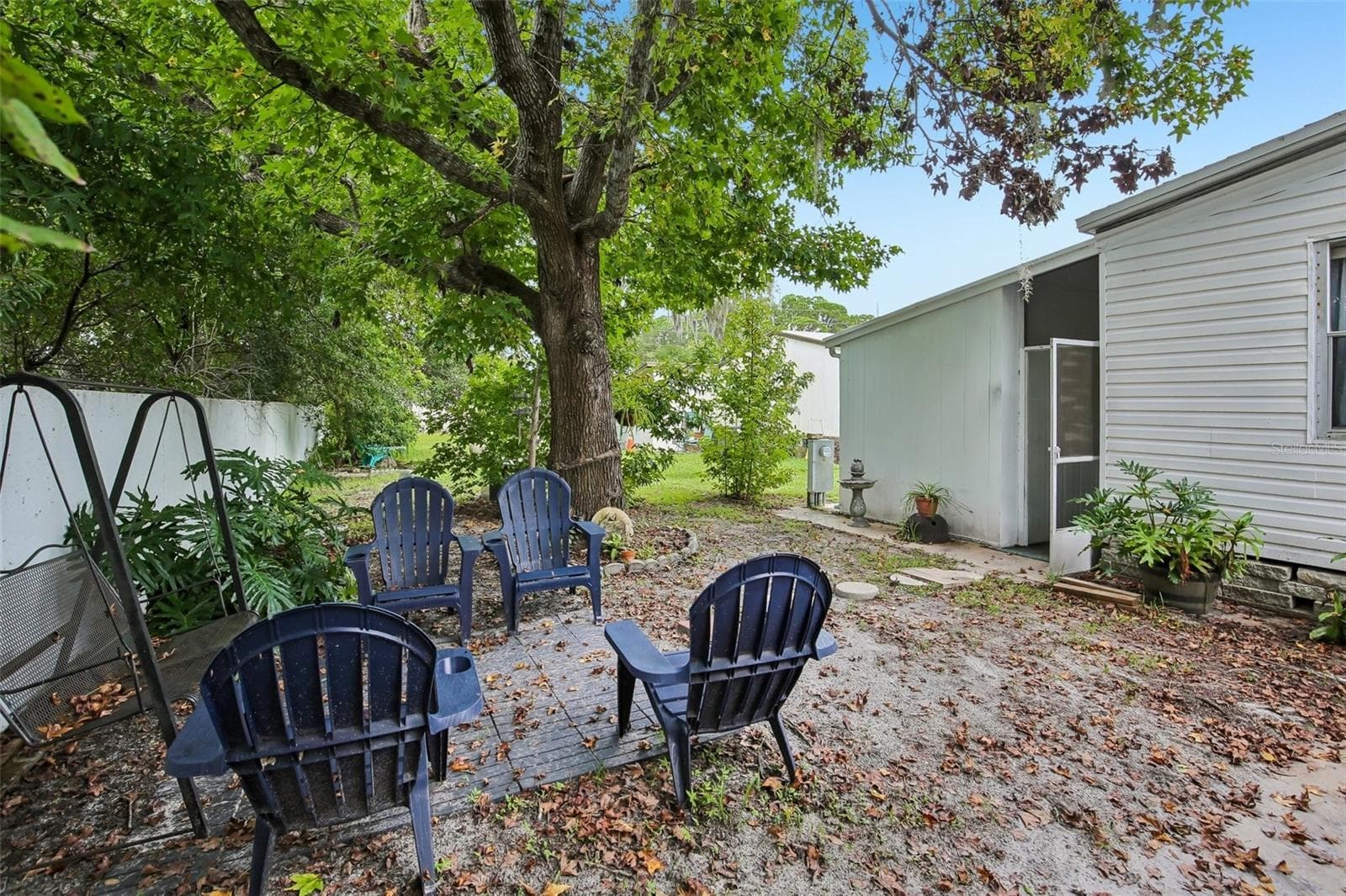 Manufactured Home at 8807 SHELDON WEST DR, TAMPA, photo 13 of 22