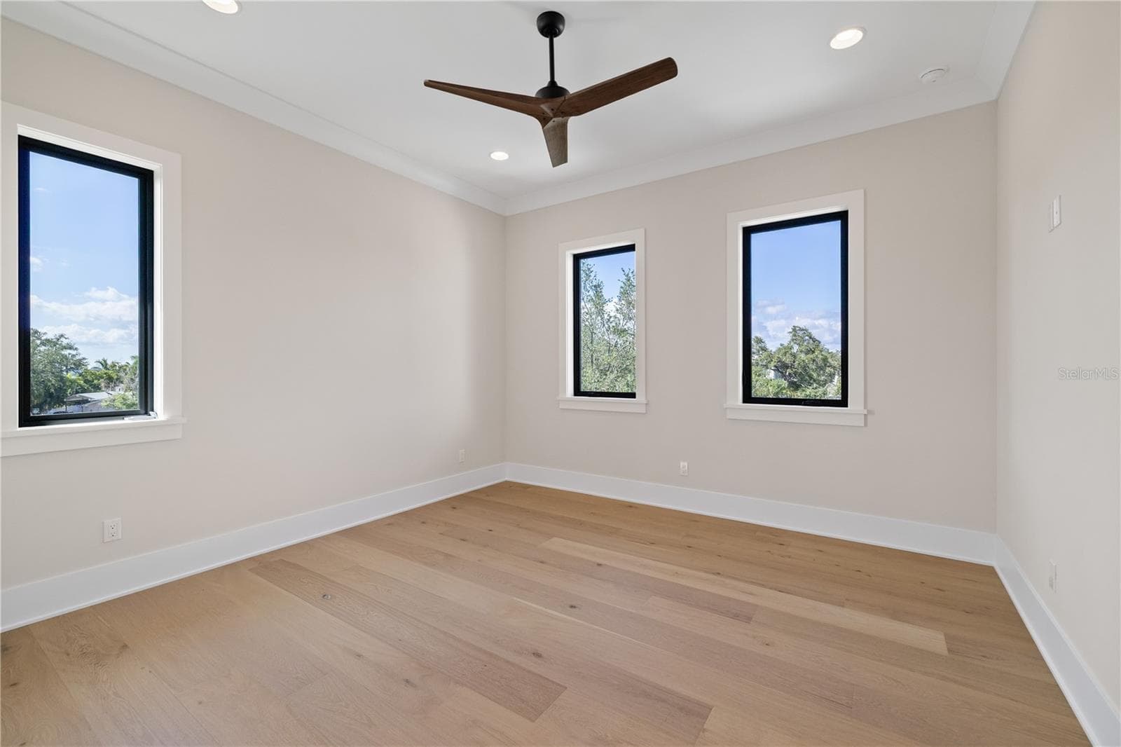 Single Family Residence at 4902 W SAN NICHOLAS ST, TAMPA, photo 51 of 80