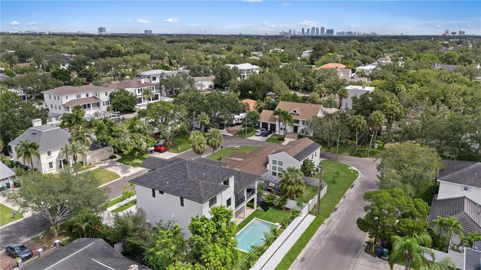 Single Family Residence at 4902 W SAN NICHOLAS ST, TAMPA, photo 64 of 80